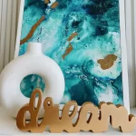 Dream Standing Décor, Gold, 30x2x10cm. 